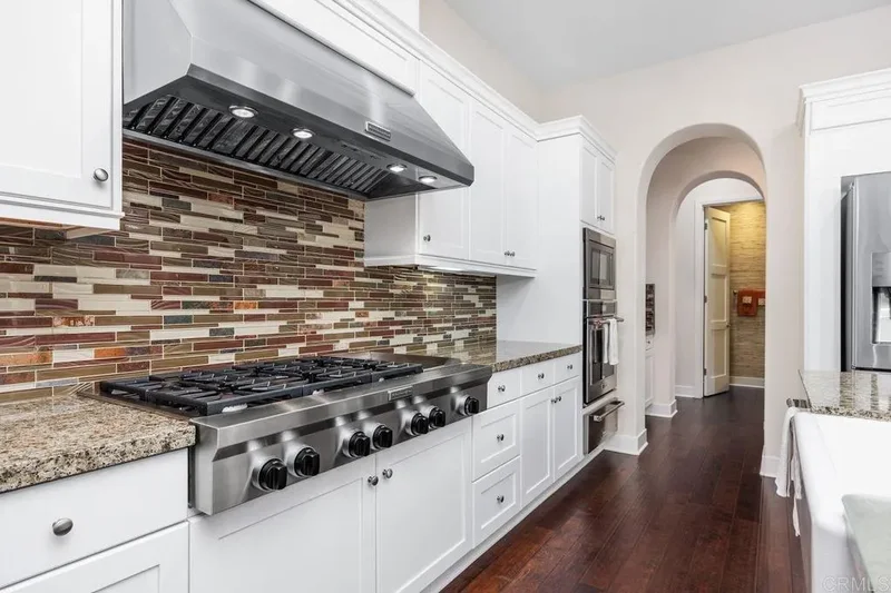 2925 Valley St, Carlsbad, CA 92008, Carlsbad, California, United States. - Photo 11