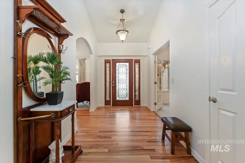 2308 E Chimere Dr, Meridian, ID 83646, Meridian, Idaho, United States. - Photo 4