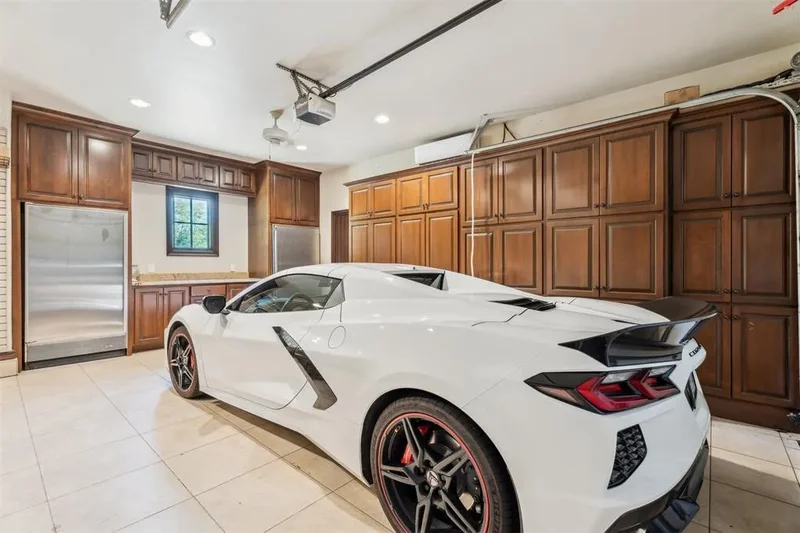 1324 NW 157th Street, Edmond, OK 73013, Edmond, Oklahoma, United States. - Photo 36