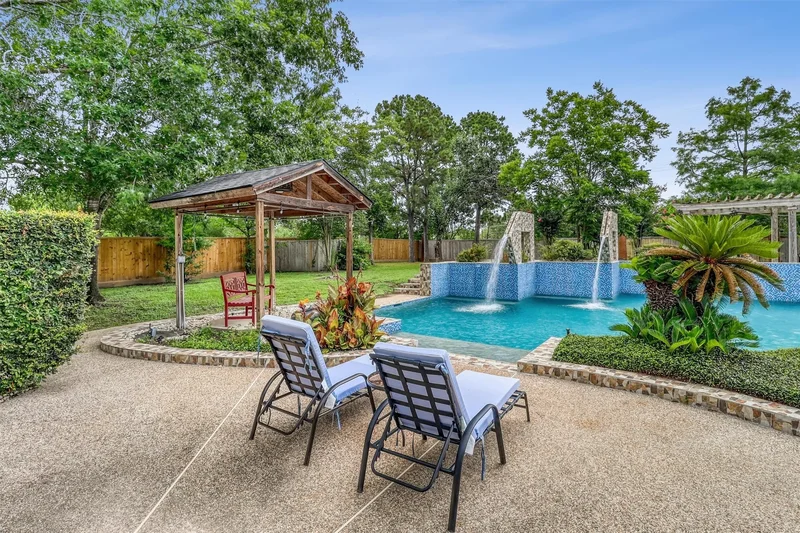 51 Wincrest Falls Drive, Cypress, TX 77429, Houston, Texas, United States. - Photo 14