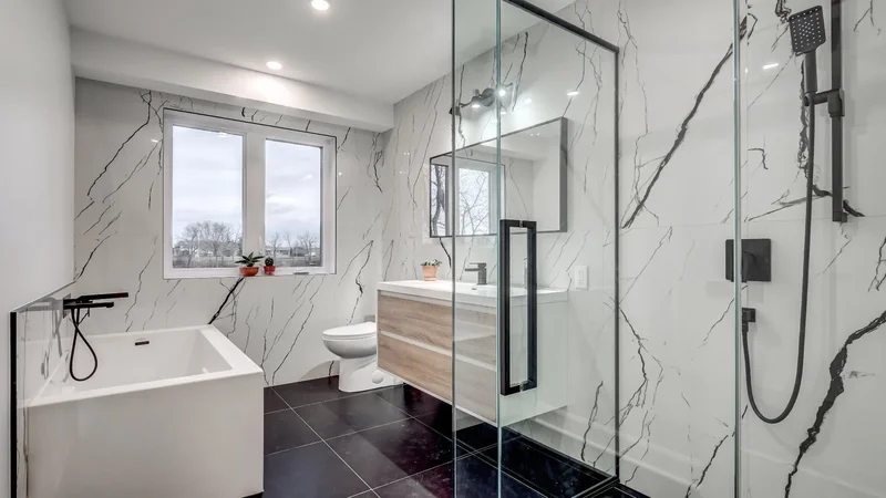 2100 Rue Richelieu, Saint-Marc-sur-Richelieu, Quebec, Canada. - Photo 2