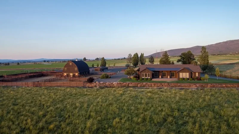 8055 SW Powell Butte Highway, Powell Butte, Oregon, United States. - Photo 45