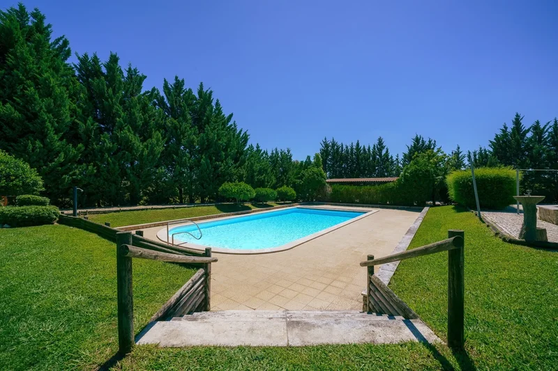Estrada das Serralheiras, Palmela, Setubal, Portugal. - Photo 32