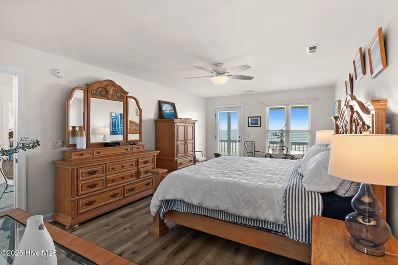 533 Ocean Boulevard W, Holden Beach, NC, 28462, USA, 28462, North Carolina, United States. - Photo 29