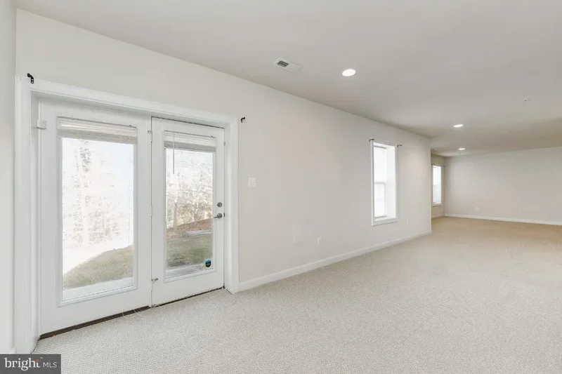 15700 Grand Street, Upper Marlboro, MD 20772, Upper Marlboro, Maryland, United States. - Photo 36