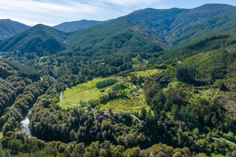 1025 Wakamarina Road, Wakamarina, MBH 7178, Wakamarina, Marlborough, New Zealand. - Photo 13