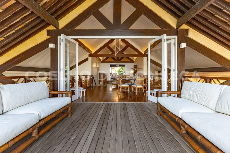 Unique Property in exclusive Praia da Baleia