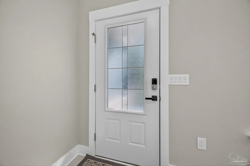 8355 Dudley Ave, Pensacola, FL 32504, Pensacola, Florida, United States. - Photo 16