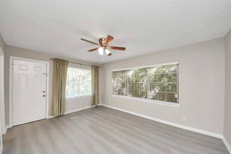 850 Pecanwood Lane, Houston, TX 77024, Houston, Texas, United States. - Photo 14