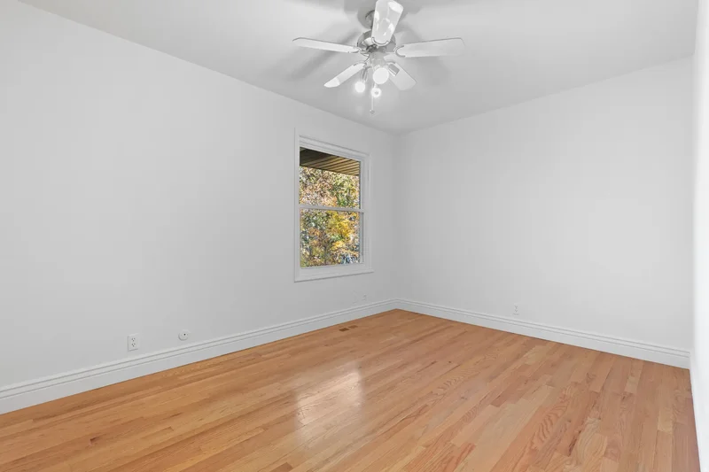 3364 E CREEK RD, Cottonwood Heights, Utah, United States. - Photo 25