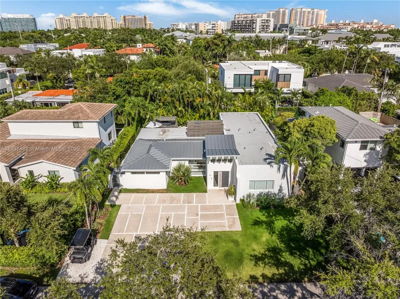 475 Woodcrest Rd, Key Biscayne, Florida, United States. - Photo 62