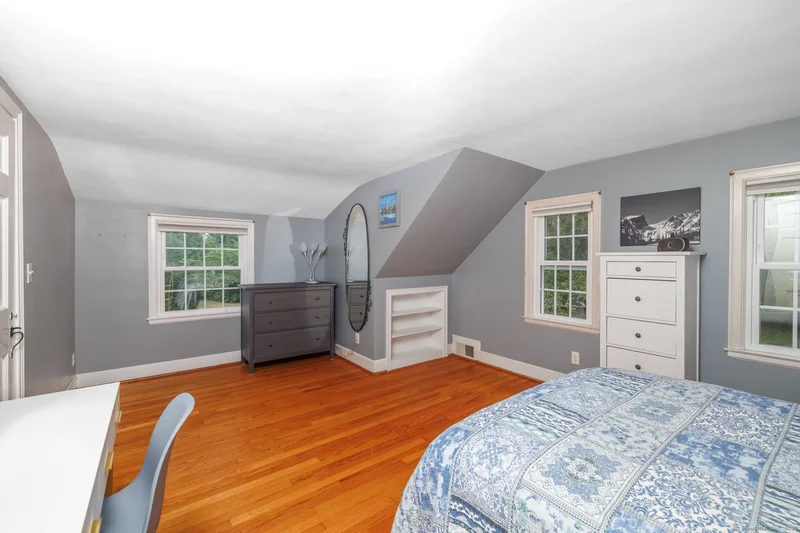 23 Edgerton Street, East Hampton, Connecticut, United States. - Photo 24