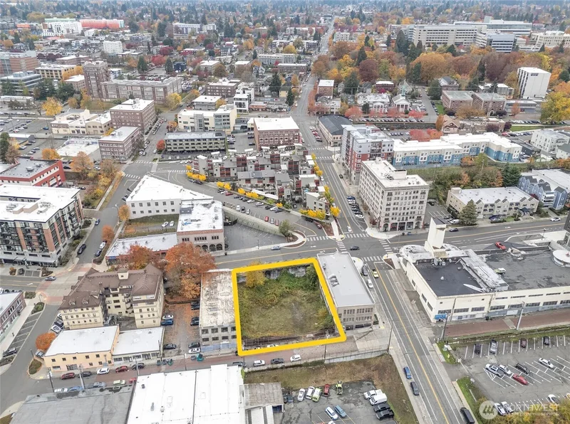 605 St Helens Avenue, Tacoma, WA 98402, Tacoma, Washington, United States. - Photo 8