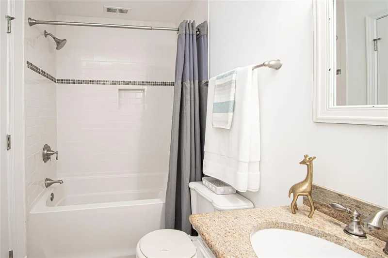532 Inwood Drive, Charlotte, NC 28209, Charlotte, North Carolina, United States. - Photo 17