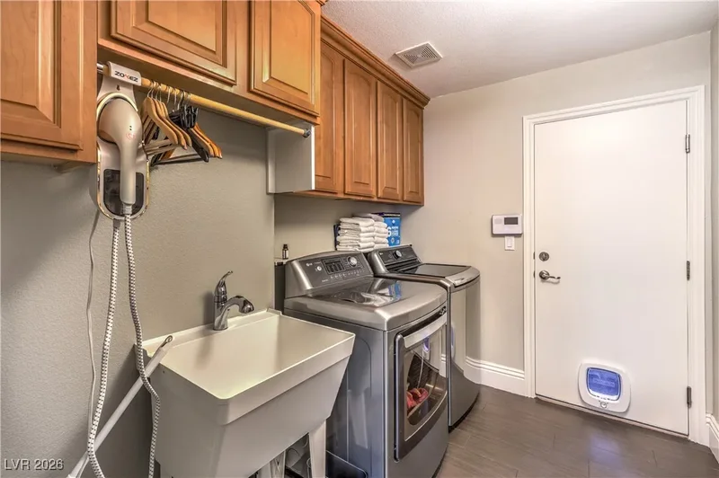 6291 Apple Dew Avenue, Las Vegas, Nevada, United States. - Photo 20