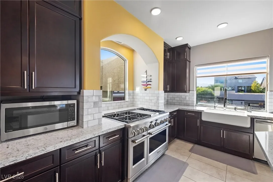 8620 Grove Mill Court, Las Vegas, Nevada, United States. - Photo 17
