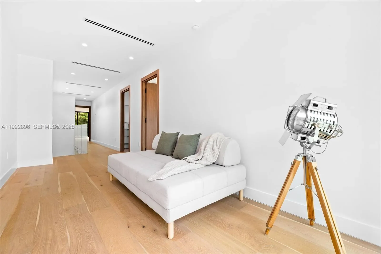 66 NW 50th St, Miami, Florida, United States. - Photo 25
