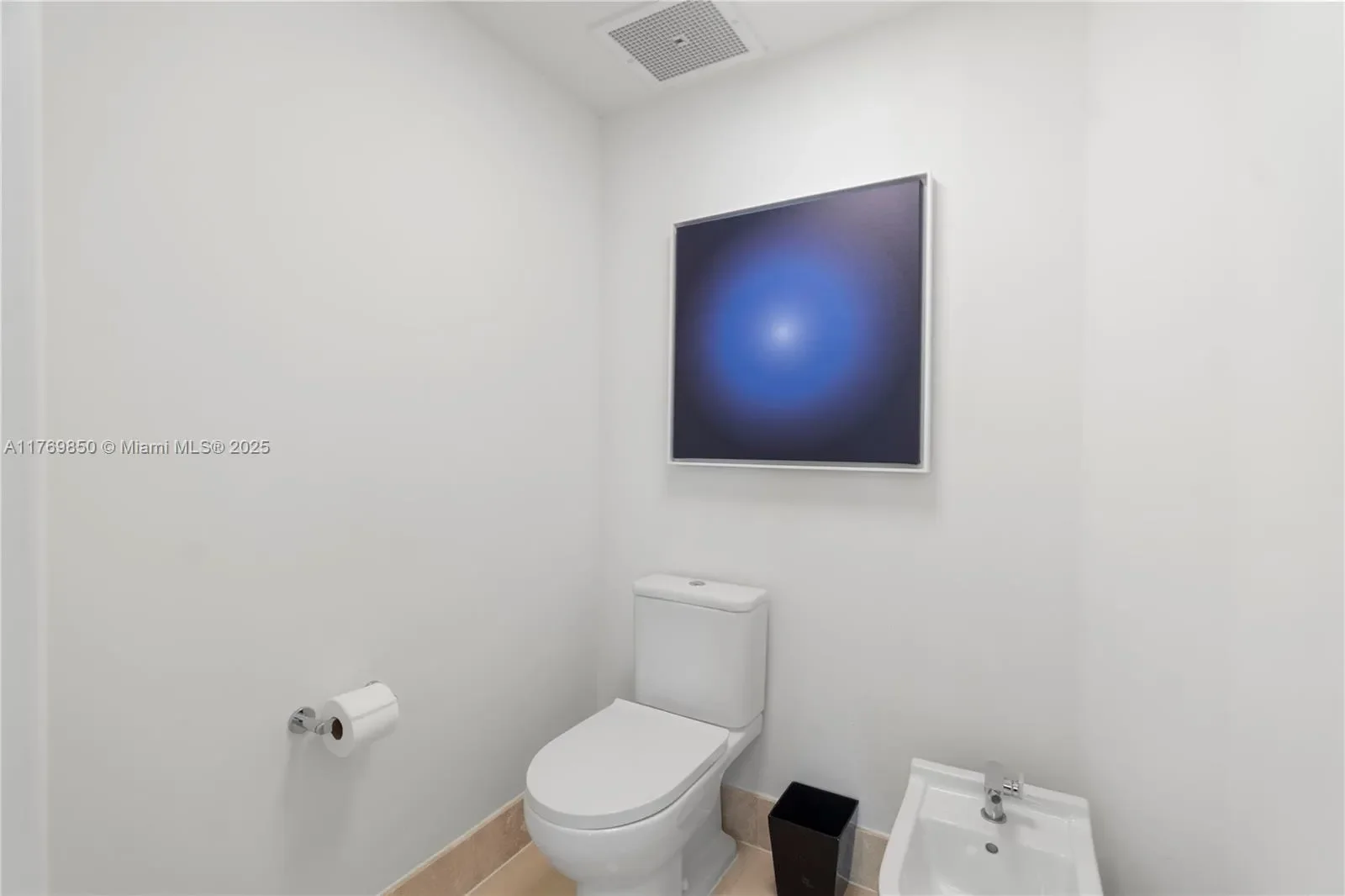 4401 Collins Ave 1015, Miami Beach, Florida, United States. - Photo 20