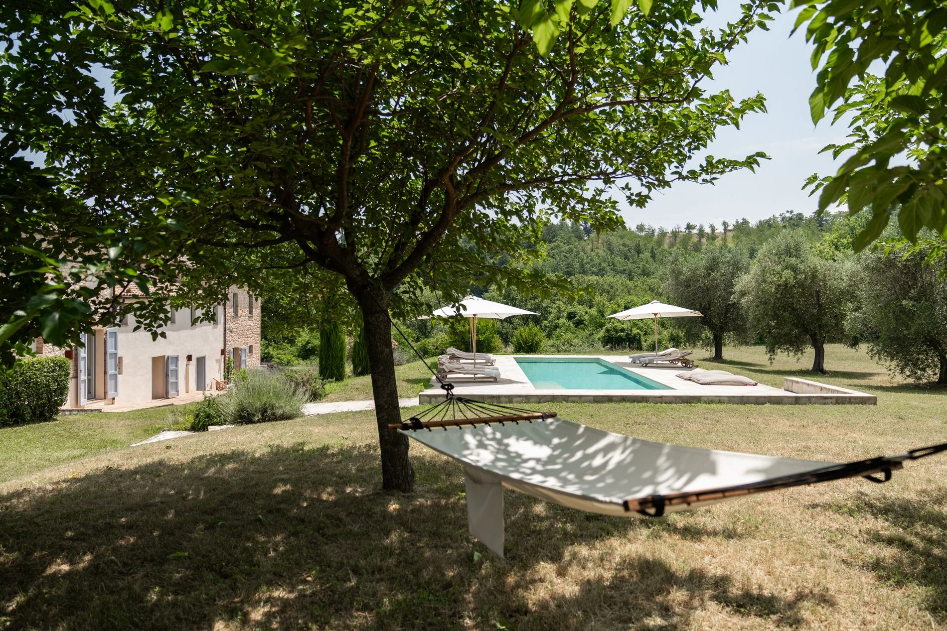Exterior photo 3