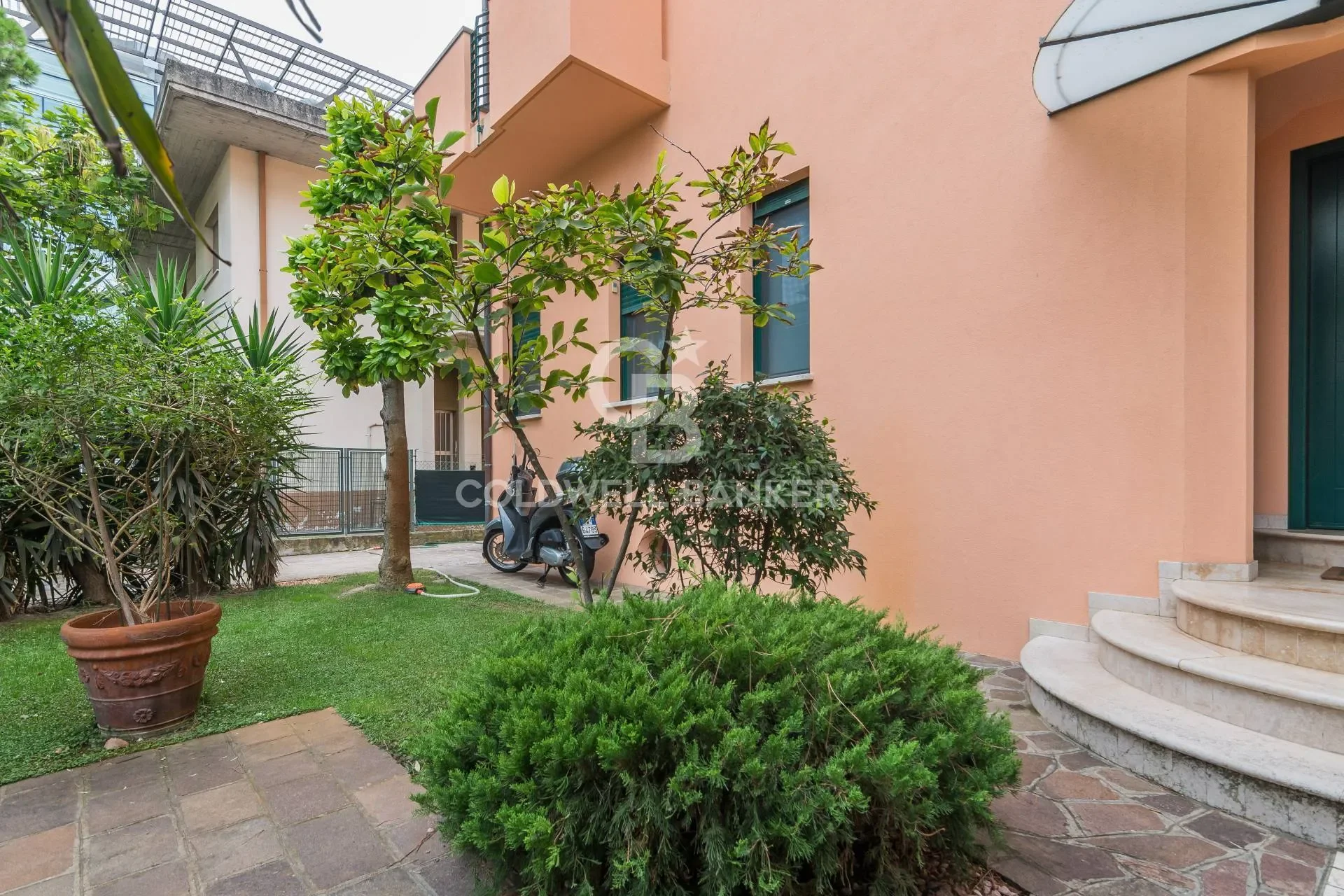 Viale Orazio, Riccione, Emilia-Romagna, Italy. - Photo 10