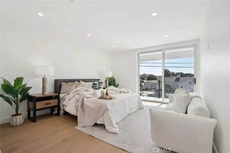14929 Vose Street, Los Angeles, California, United States. - Photo 24