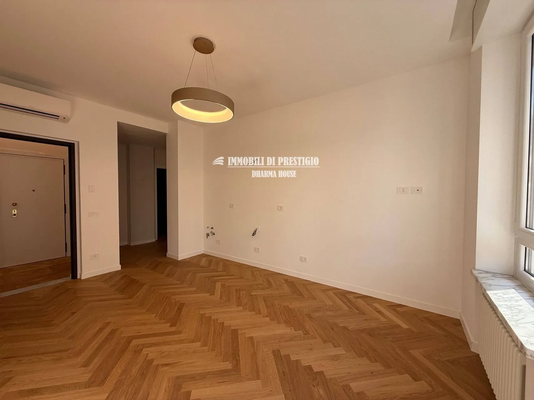 Gallery photo 12