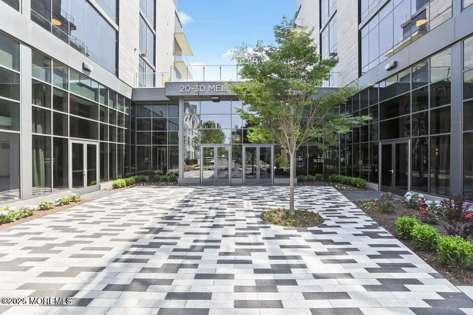 20 Melrose Terrace Unit 305, Long Branch, NJ 07740, Long Branch, New Jersey, United States. - Photo 46