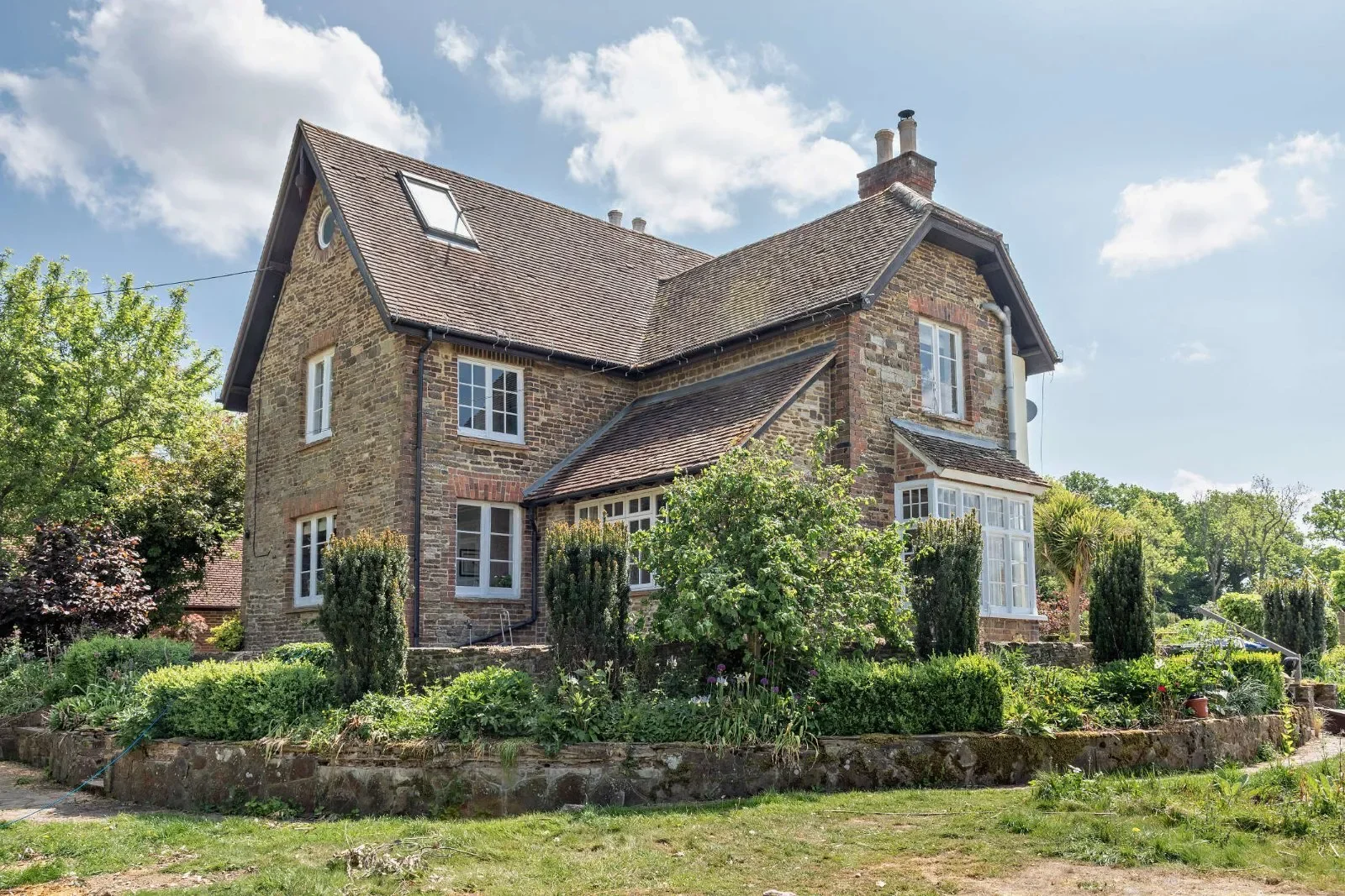 Strood Lane, Warnham, Horsham, West Sussex, Warnham, England, United Kingdom. - Photo 6
