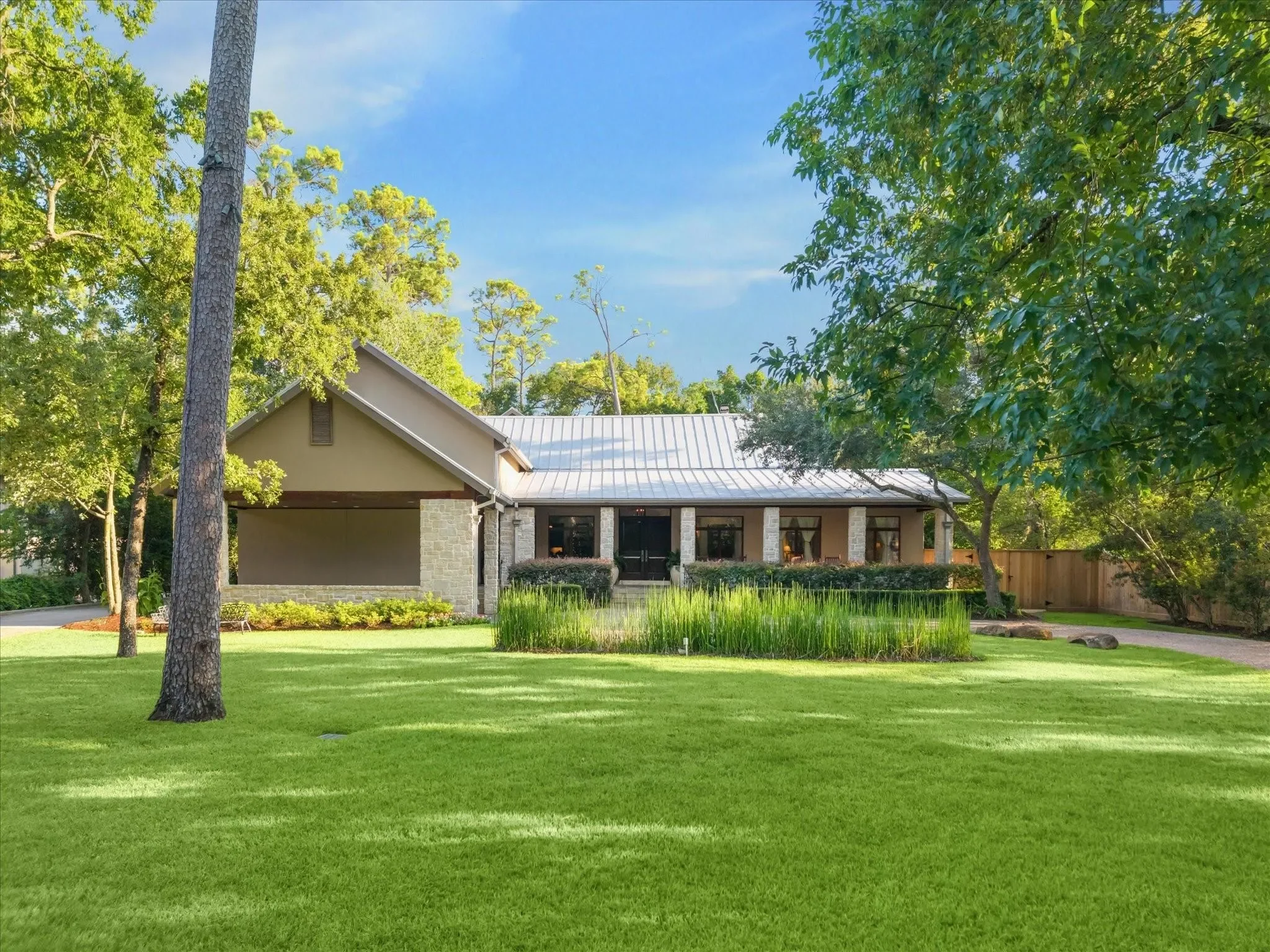 354 Piney Point Road, Houston, Texas, United States. - Photo 41