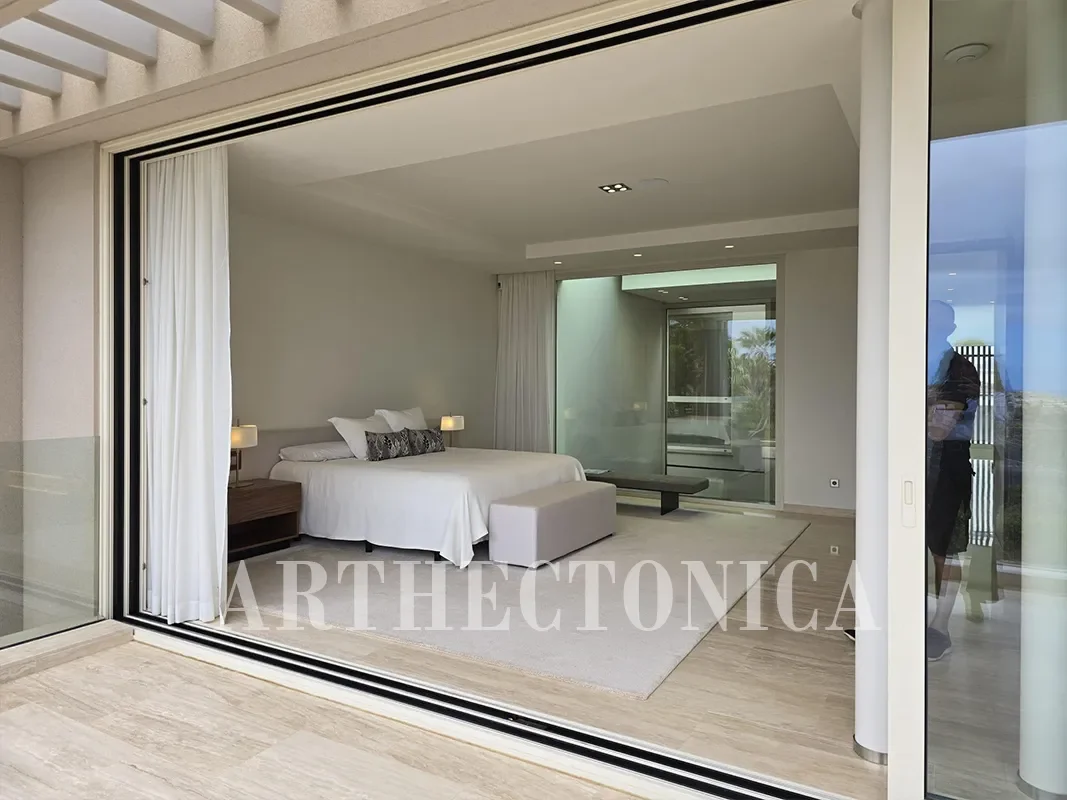 Gallery photo 3
