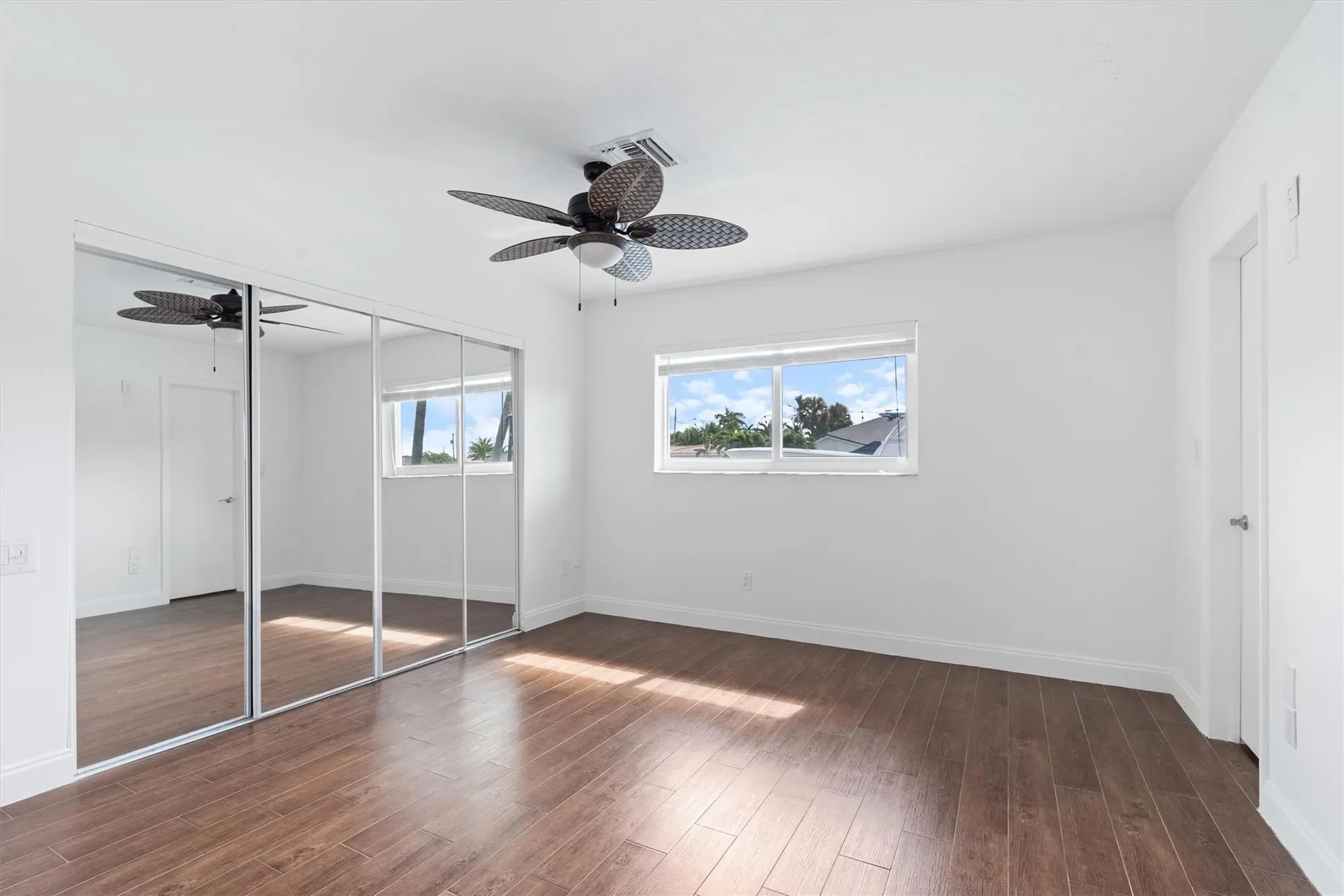 370 SE 3rd Ct, Pompano Beach, Florida, United States. - Photo 16