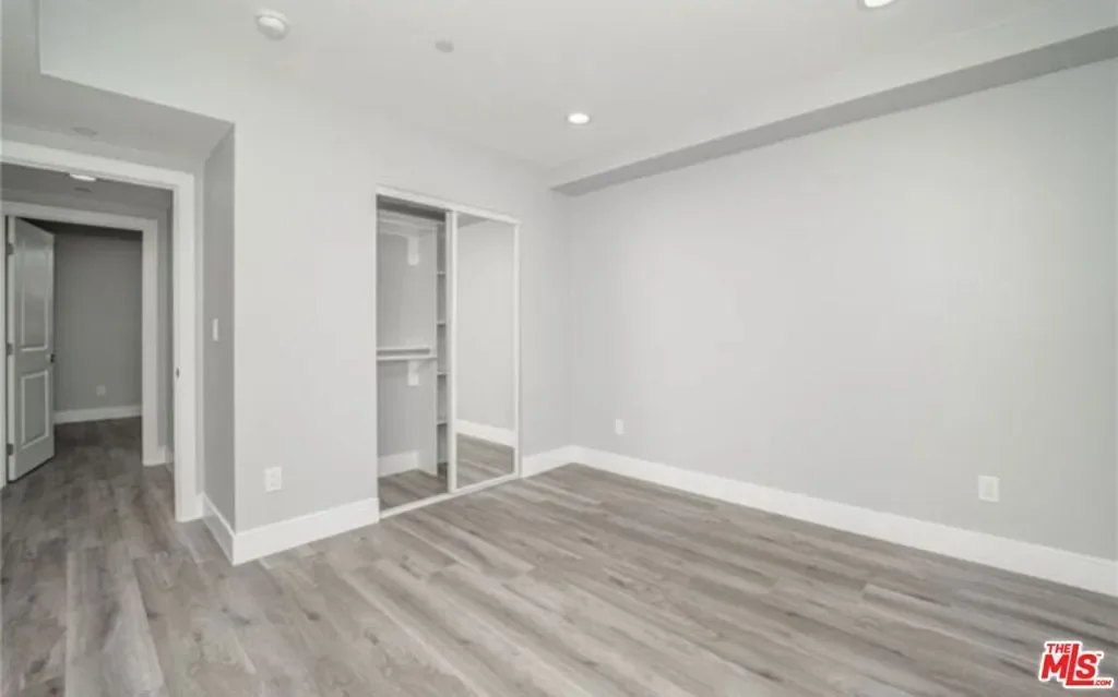 1348 E Vernon Avenue, Los Angeles, California, United States. - Photo 35