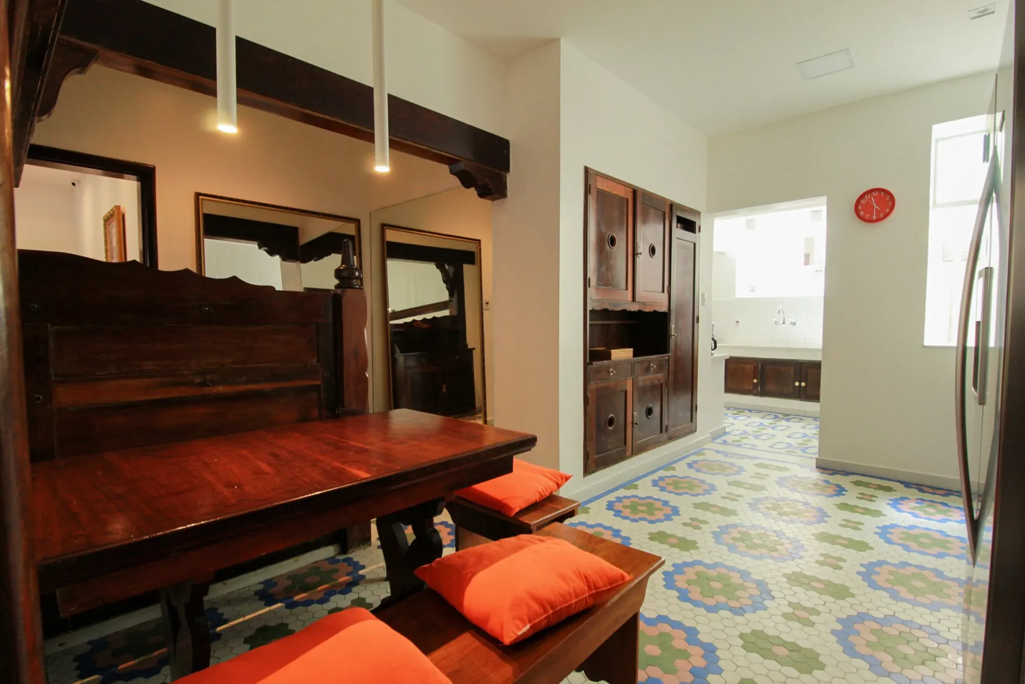 Gallery photo 10