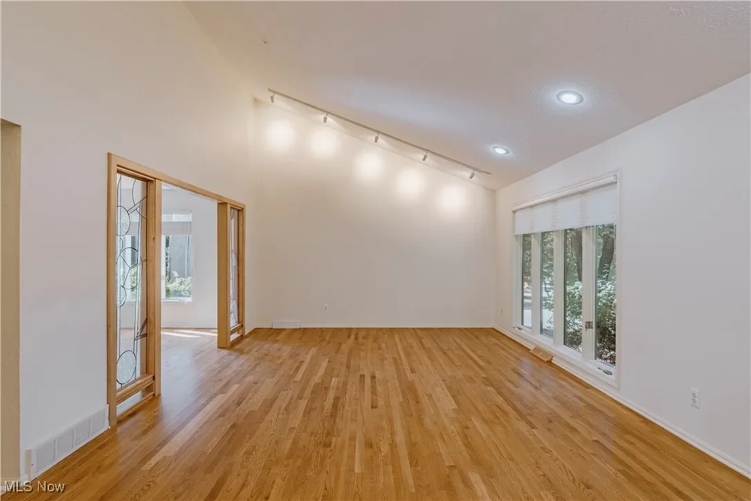 Gallery photo 3