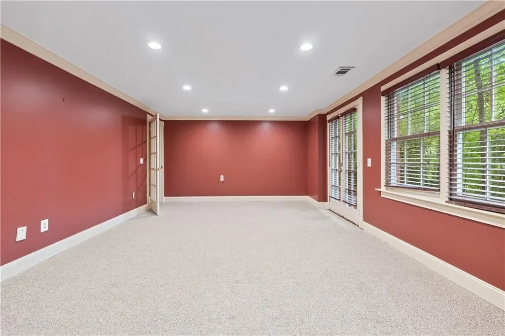 7300 Chattahoochee Bluff Drive, Atlanta, Georgia, United States. - Photo 52