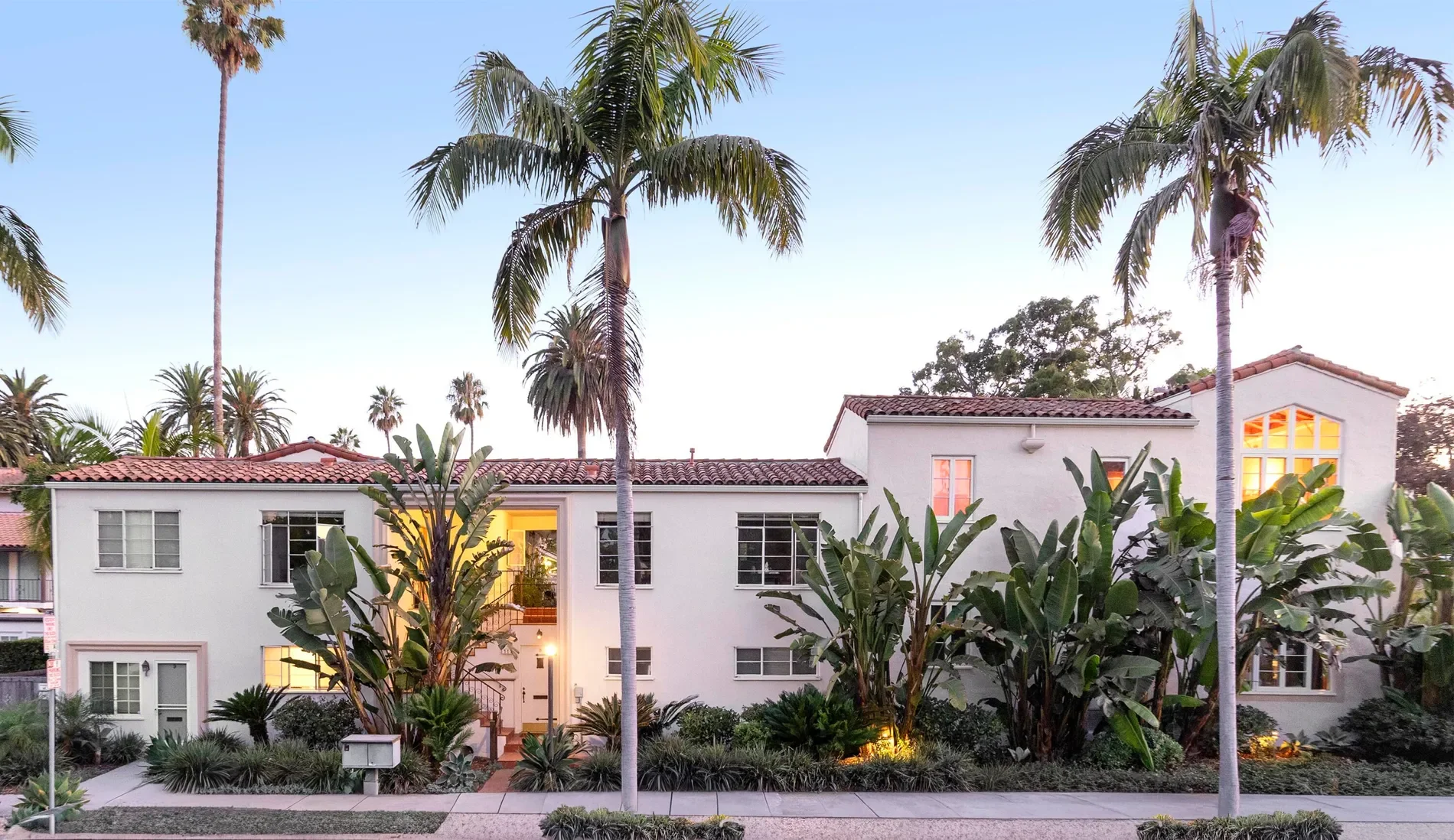 111 Chapala Street, Santa Barbara, California, United States. - Photo 5