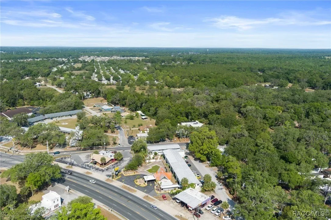 5565 E Silver Springs Boulevard, Silver Springs, FL 34488, Silver Springs, Florida, United States. - Photo 67