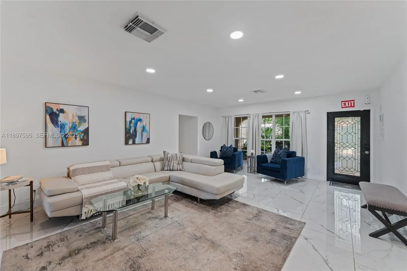 1809 Coral Gardens Dr, Fort Lauderdale, Florida, United States. - Photo 12