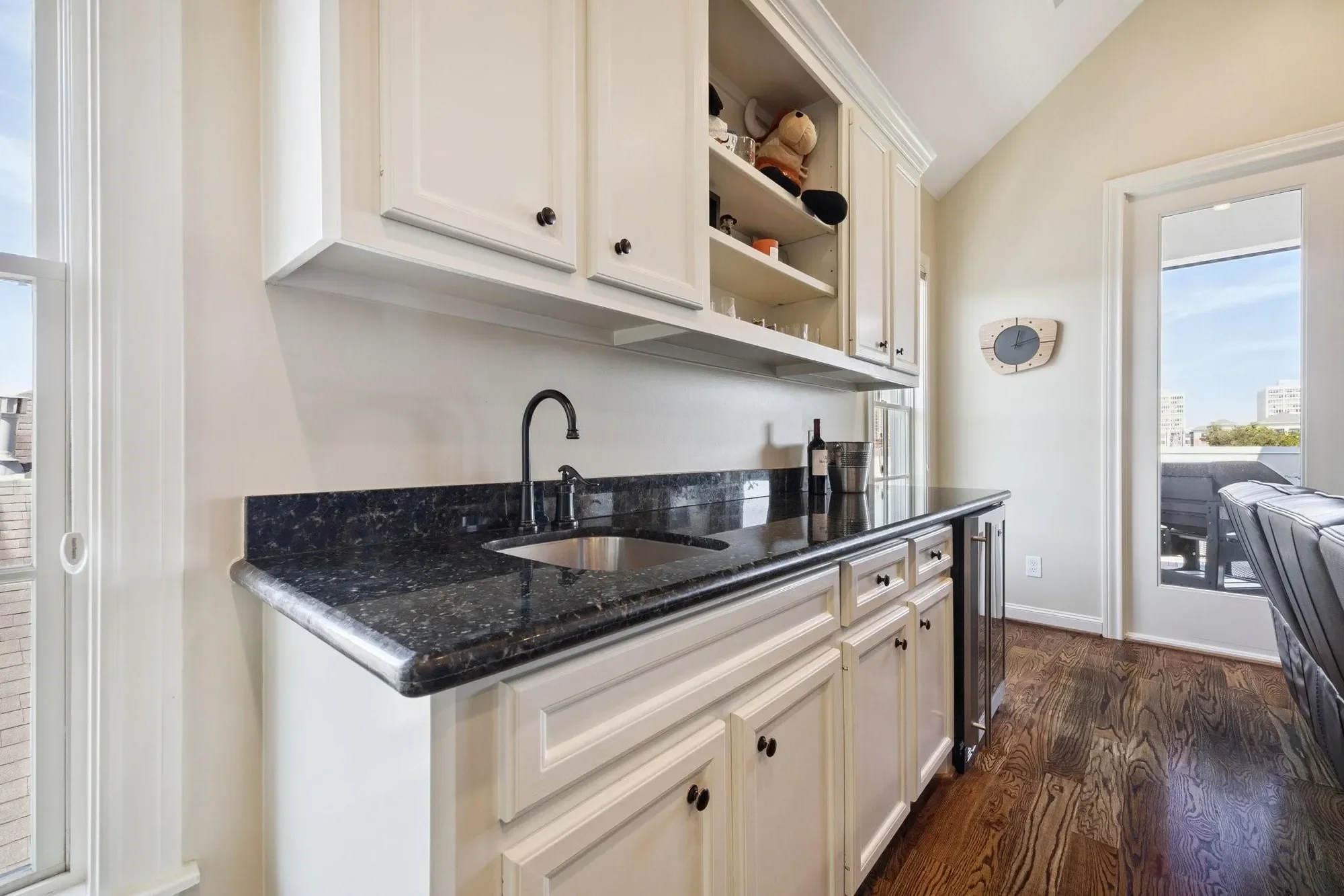 1305 W Bell Street, Houston, Texas, United States. - Photo 28