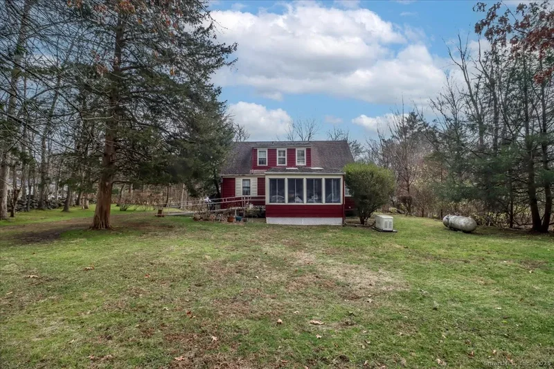 45 Opper Road, Stamford, Connecticut, United States. - Photo 6