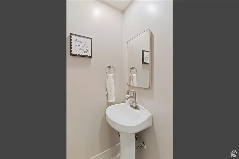 400 N 100 Rd, Kaysville, UT 84037, Kaysville, Utah, United States. - Photo 29