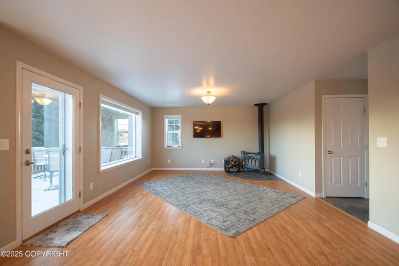 925 Soundview Avenue, Homer, AK 99603, Homer, Alaska, United States. - Photo 12
