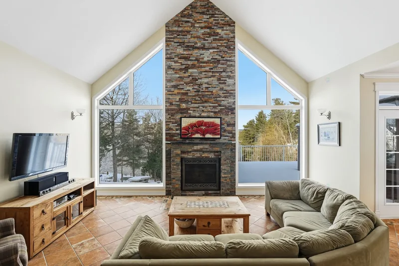 534 305e Avenue, Saint-Hippolyte, Quebec, Canada. - Photo 23