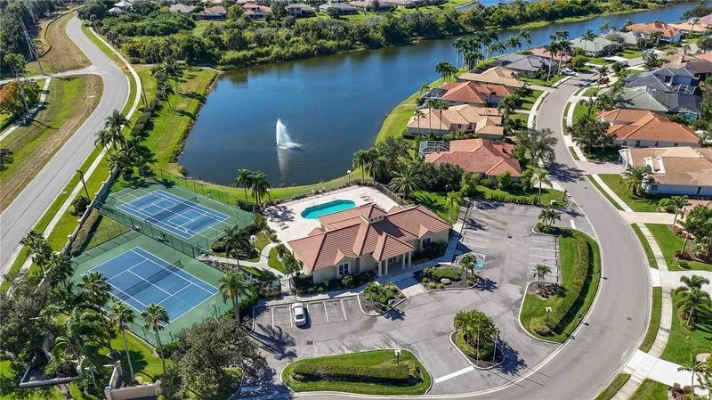 8323 BARTON FARMS BOULEVARD, SARASOTA, FL 34240, Sarasota, Florida, United States. - Photo 70