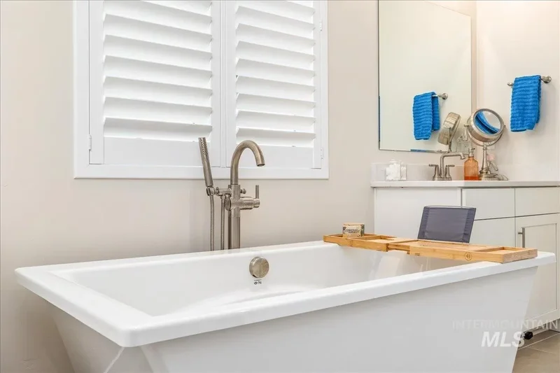 18172 N Begonia Way, Nampa, ID 83687, Nampa, Idaho, United States. - Photo 2