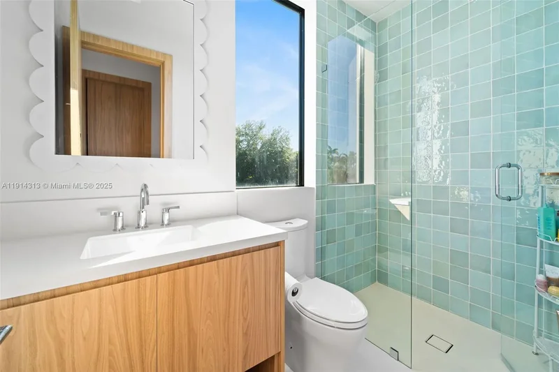 8625 NE 10th Ave, Miami, Florida, United States. - Photo 28