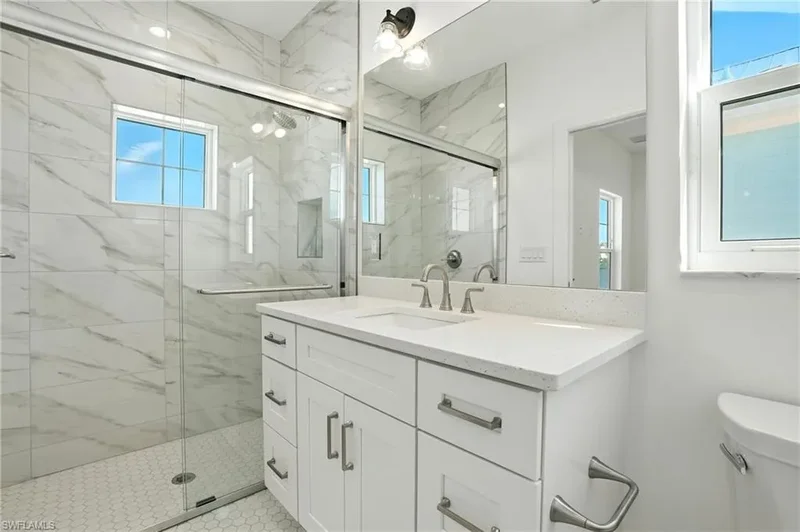 130 Fairweather LN, Fort Myers Beach, Florida, United States. - Photo 18