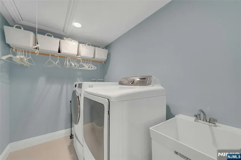 35 Hampshire Hill Rd, Upper Saddle River, NJ 07458, Saddle River, New Jersey, United States. - Photo 39