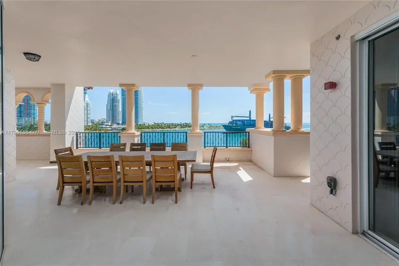 7143 Fisher Island Dr, Fisher Island, FL 33109, Miami Beach, Florida, United States. - Photo 22