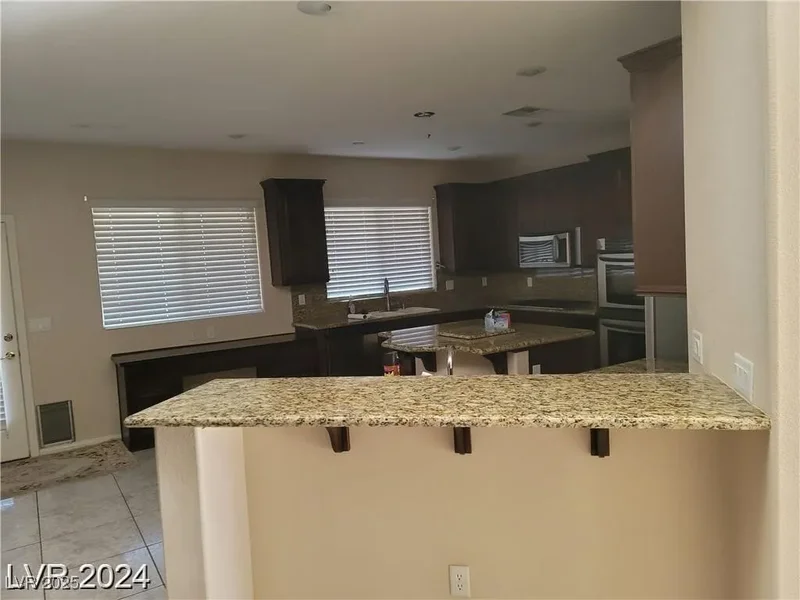 10134 Reflection Brook Avenue, Las Vegas, NV 89148, Las Vegas, Nevada, United States. - Photo 47